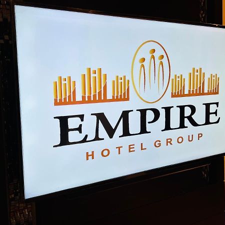 Hotel Delhi 55 -City Center Нью-Дели Экстерьер фото